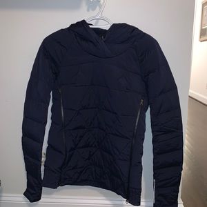 Lululemon Pullover Navy Blue Puffer-size s NWOT